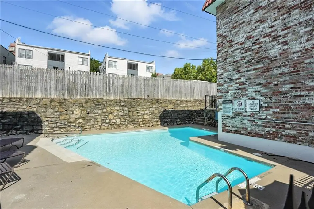 5010 Baltimore Avenue #106, Kansas City, MO 64112 - Image #1