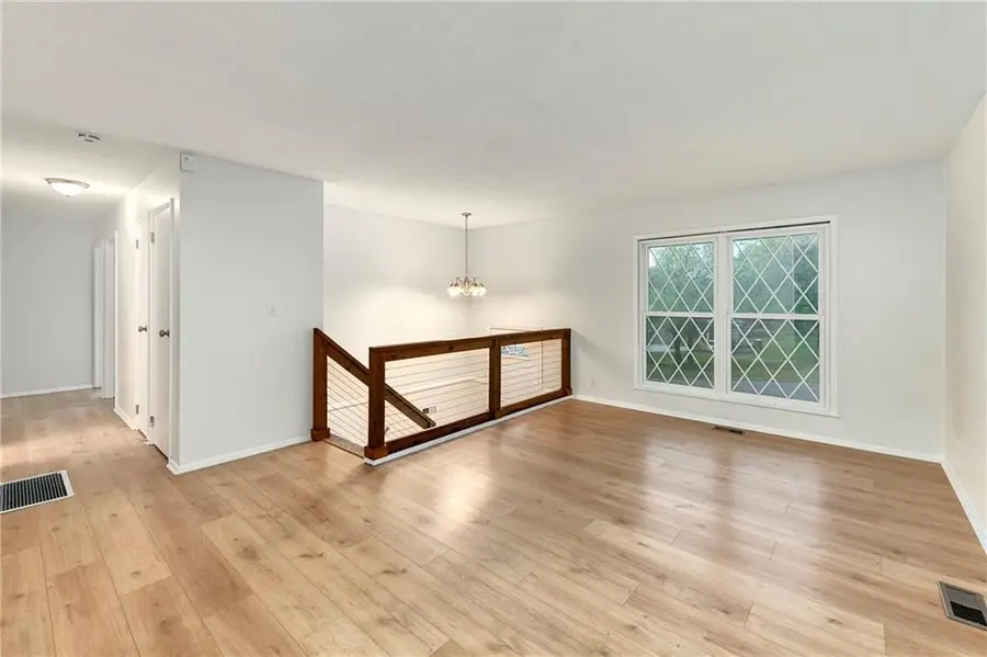 818 N Wigwam Trail, Independence, MO 64056 - Image #3