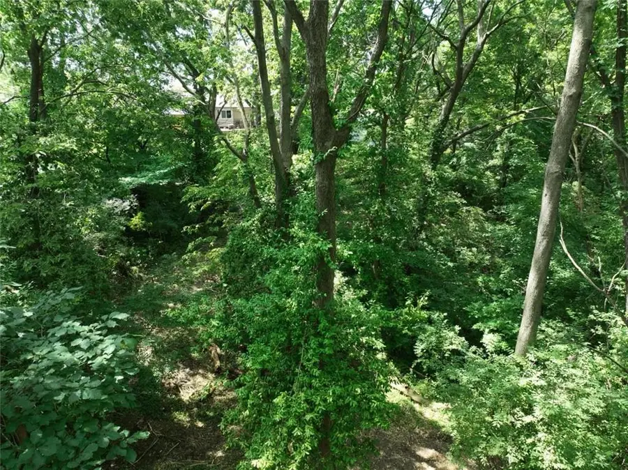 N Baltimore Avenue, Gladstone, MO 64118 - Image #2