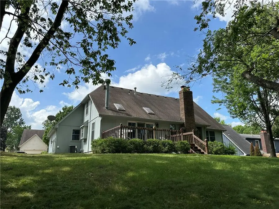 1103 SW Stonecreek Drive, Blue Springs, MO 64015 - Image #3