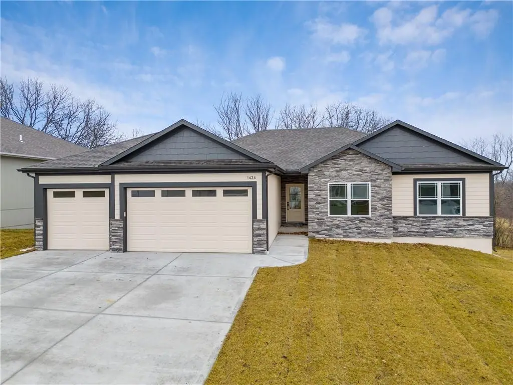 810 W Shawhan Parkway, Lees Summit, MO 64086 - Image #1