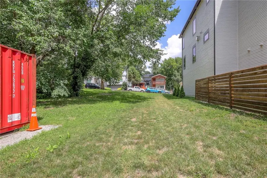 1740 Belleview Avenue, Kansas City, MO 64108 - Image #3