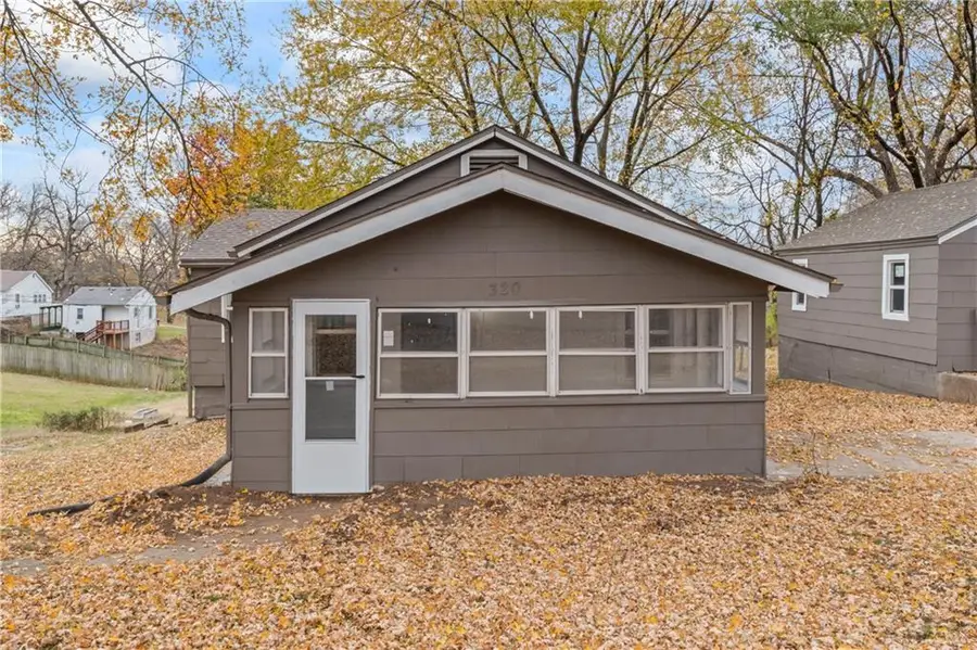 320 N Cedar Avenue, Independence, MO 64053 - Image #2