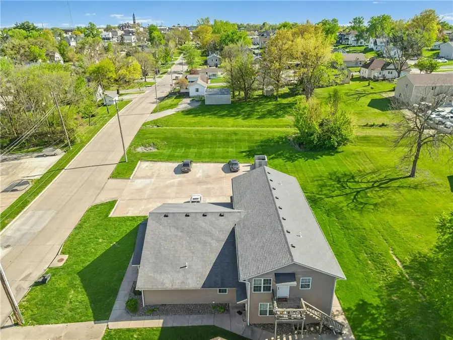 926 N Buchanan Street, Maryville, MO 64468 - Image #2