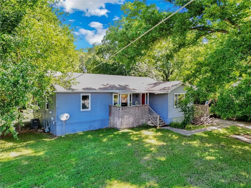 16128 Midland Drive, Shawnee, KS 66217 - Image #1