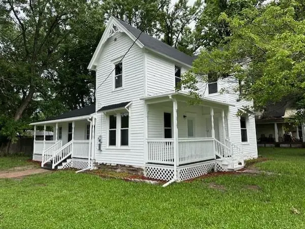 109 N Western N/a, Girard, KS 66743