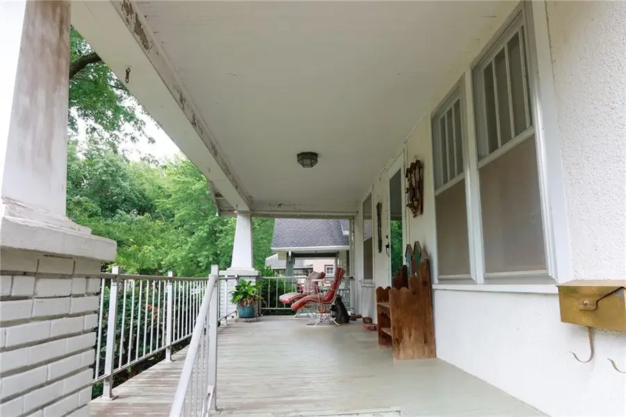 1327 Lawrence Street, Emporia, KS 66801 - Image #2