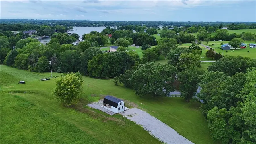 Admiral Drive, Gallatin, MO 64640 - Image #2