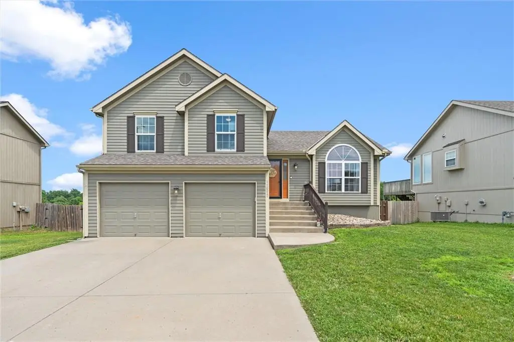 11217 N Pennsylvania Avenue, Kansas City, MO 64155 - Image #1