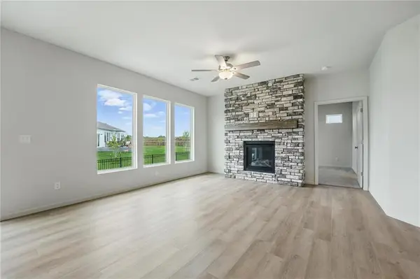 3028 NW 95th Terrace, Kansas City, MO 64154