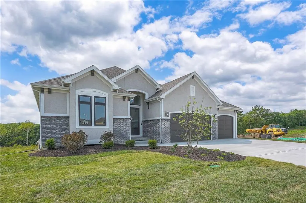 8212 NW 89th Terrace, Kansas City, MO 64153 - Image #1