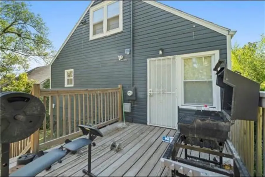 3133 Chelsea Avenue, Kansas City, MO 64128 - Image #2