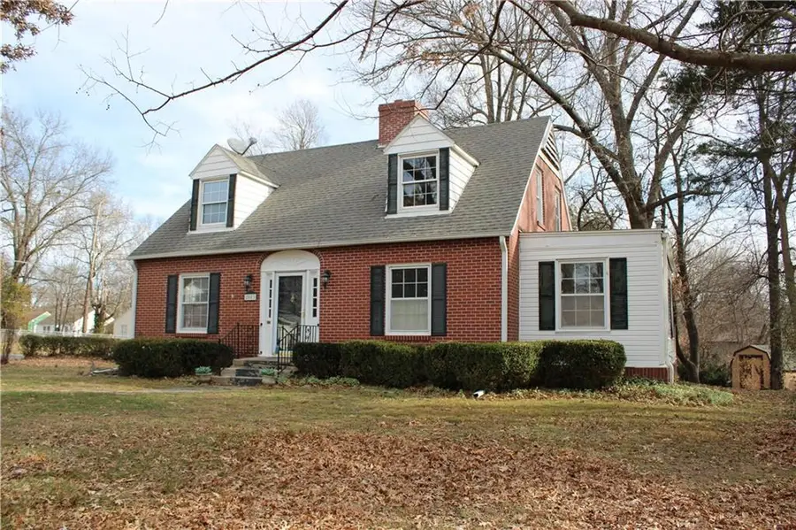 2003 S Elm Street, Pittsburg, KS 66762 - Image #2