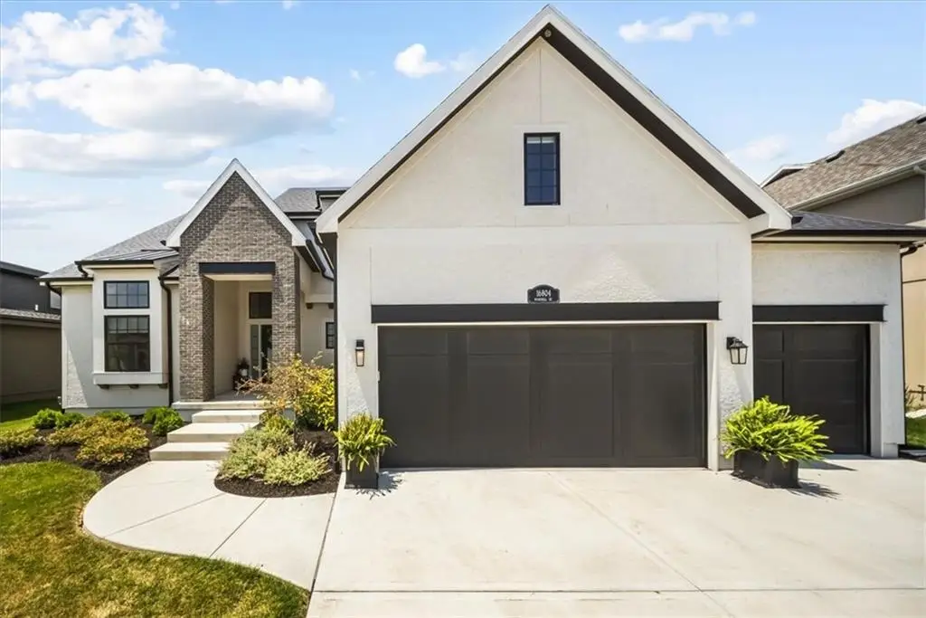 16804 Rosehill Street, Overland Park, KS 66221 - Image #1