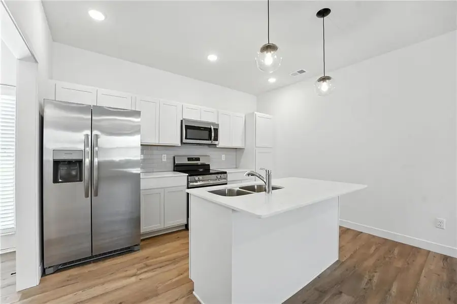 12419 Acacia Drive, Lees Summit, MO 64086 - Image #3