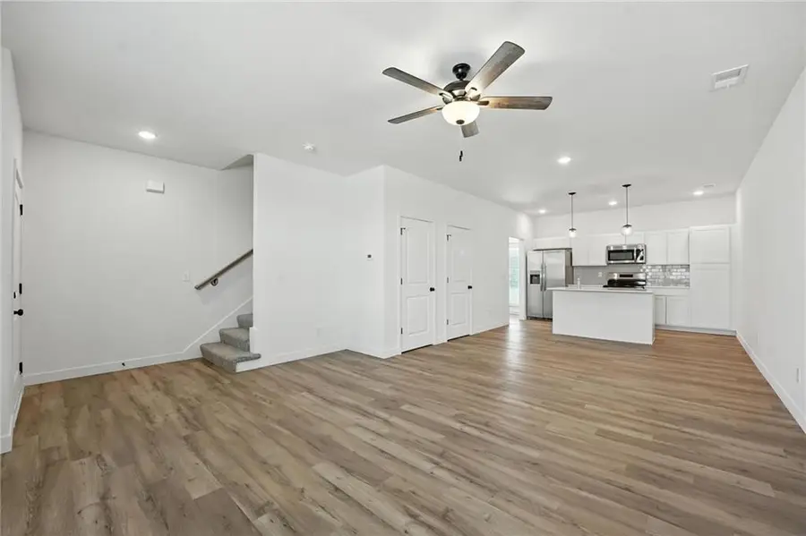 12417 Acacia Drive, Lees Summit, MO 64086 - Image #2