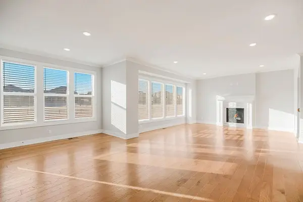 6705 NW 105th Street, Kansas City, MO 64154