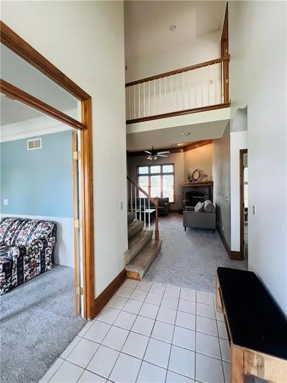 201 SE Somerset Drive, Lees Summit, MO 64063 - Image #2