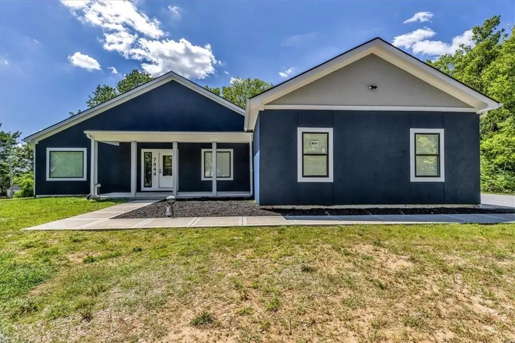 7844 James A Reed Road, Kansas City, MO 64138 - Image #1