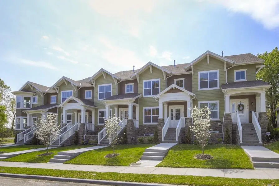 4450 Summit Street, Kansas City, MO 64111 - Image #3