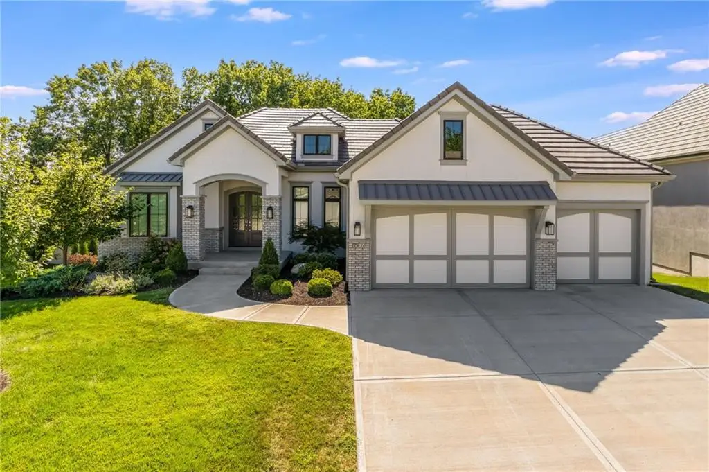 5830 N Lucerne Avenue, Kansas City, MO 64151 - Image #1