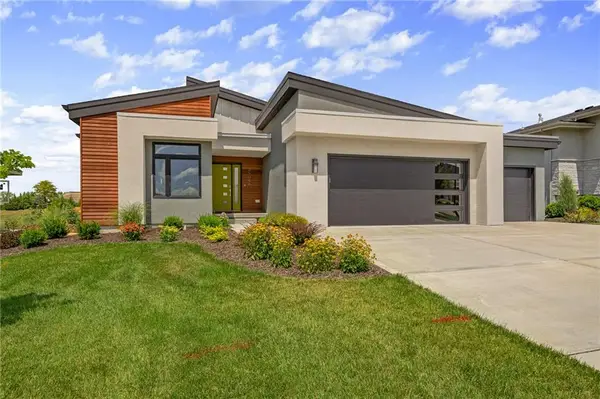 25064 W 112th Street, Olathe, KS 66061