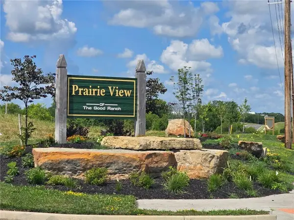 1220 Larkspur Place, Raymore, MO 64083