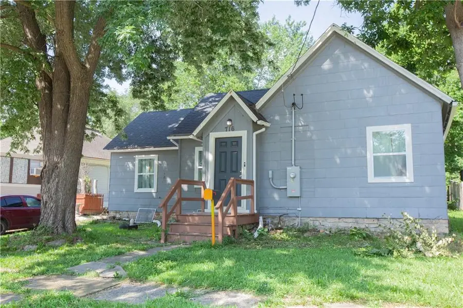 716 10th Street, Osawatomie, KS 66064 - Image #2