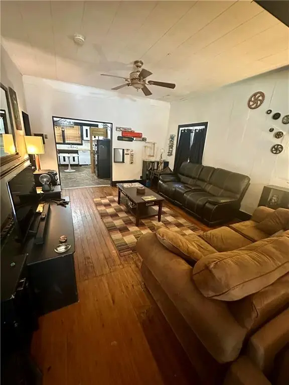 211 E 21st Street, Pittsburg, KS 66762 - Image #3