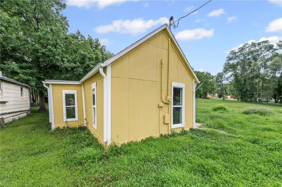 1022 N 8th Street, Atchison, KS 66002 - Image #3