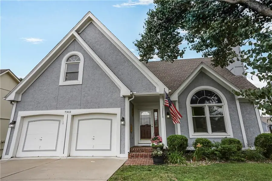 7312 N Manchester Avenue, Kansas City, MO 64158 - Image #2