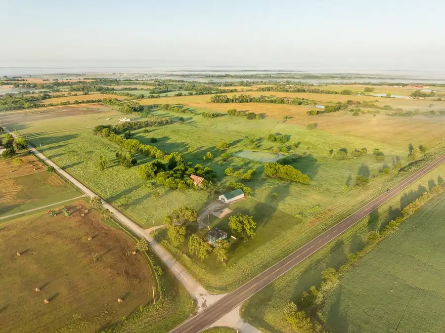 27940 Indianapolis Road, Wellsville, KS 66092 - Image #3