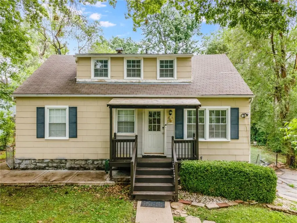 3011 S 10th Street, Kansas City, KS 66103 - Image #1