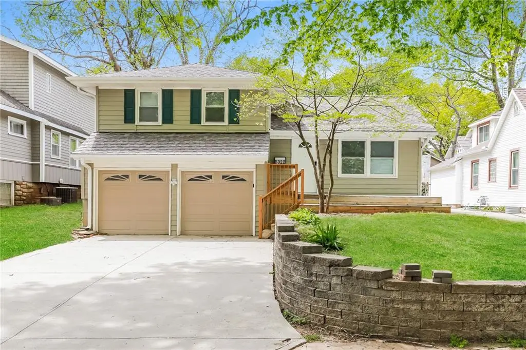 6022 Locust Street, Kansas City, MO 64110 - Image #1