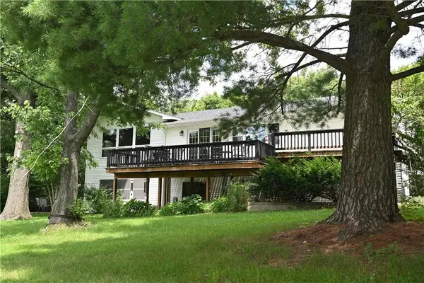 29601 Cottenwood Lane, Macon, MO 63552