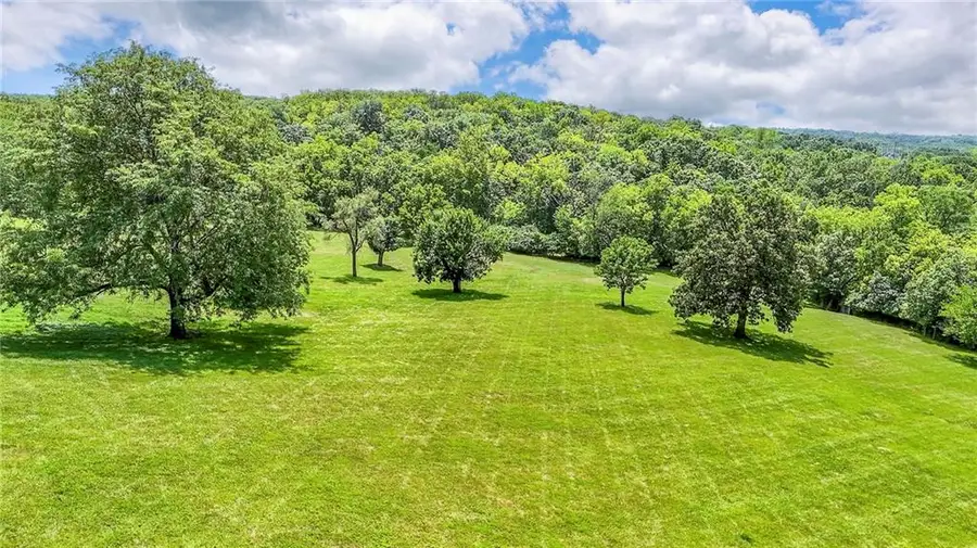 13410 Woodland Avenue, Kansas City, MO 64146 - Image #3