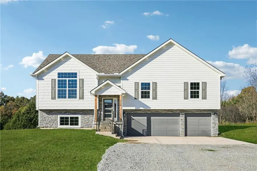 320 NE 51st Road, Warrensburg, MO 64093 - Image #2