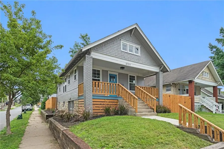 4701 Fairmount Avenue, Kansas City, MO 64112 - Image #2