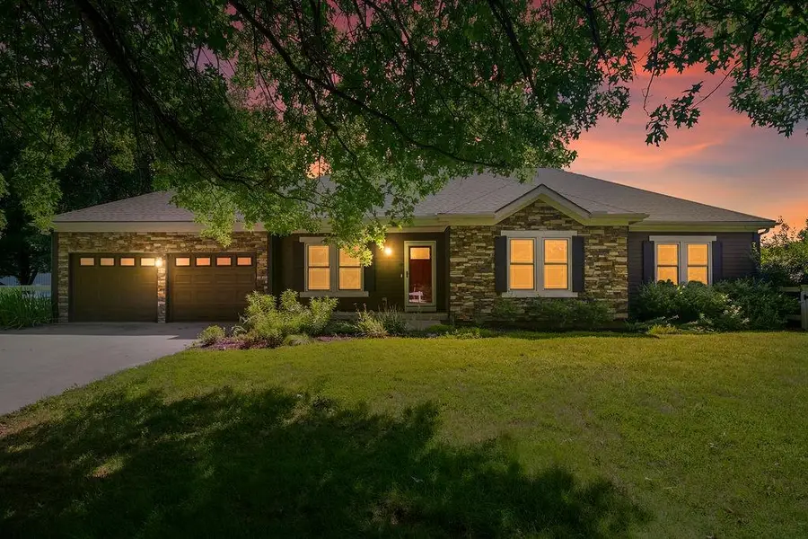 13223 N Virginia Avenue, Smithville, MO 64089 - Image #2