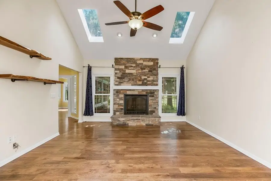 13223 N Virginia Avenue, Smithville, MO 64089 - Image #3