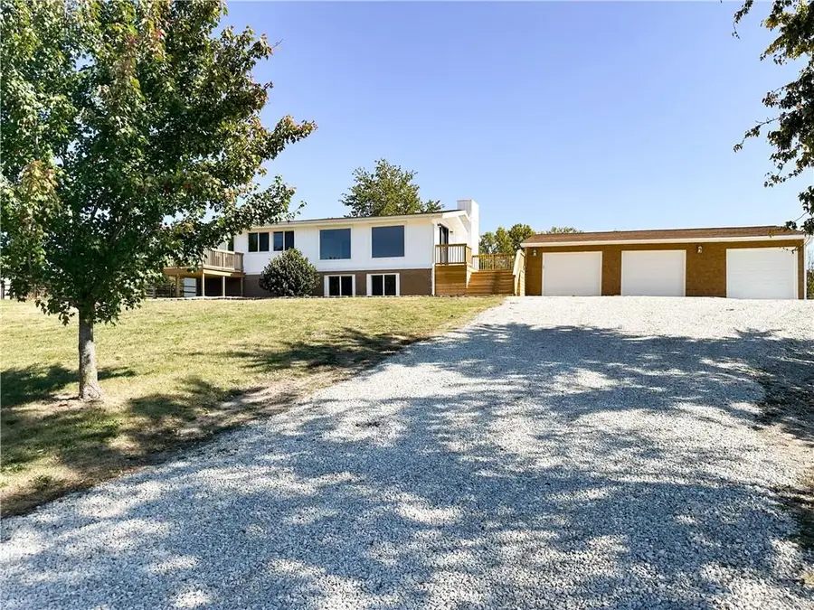 27152 Joiner Drive, Brookfield, MO 64628 - Image #2