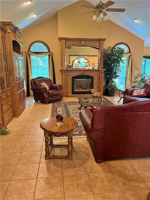 107 W Mckinley Street, Frontenac, KS 66763 - Image #3