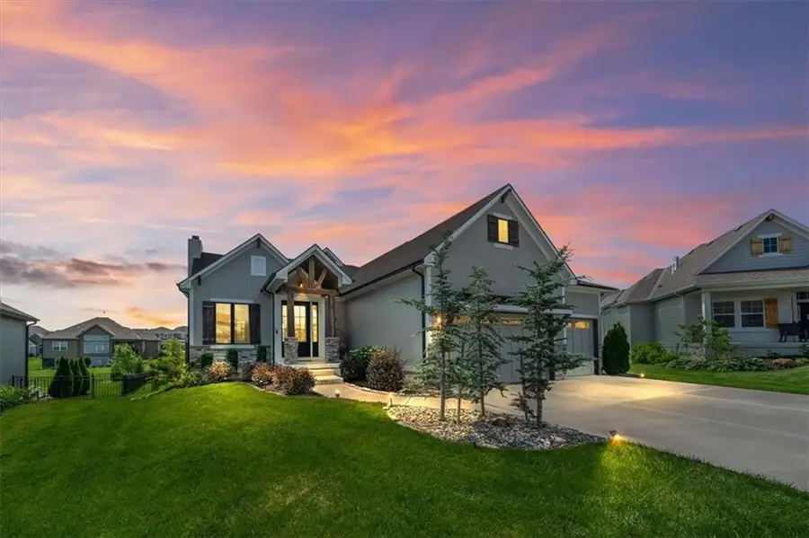 3053 NW Thoreau Lane, Lees Summit, MO 64081 - Image #3