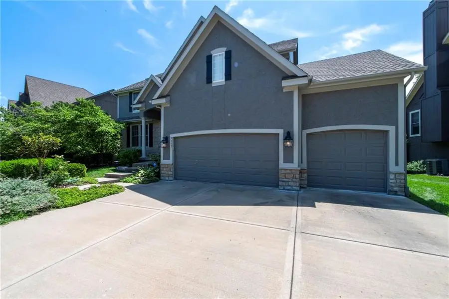 3713 W 155th Street, Overland Park, KS 66224 - Image #2