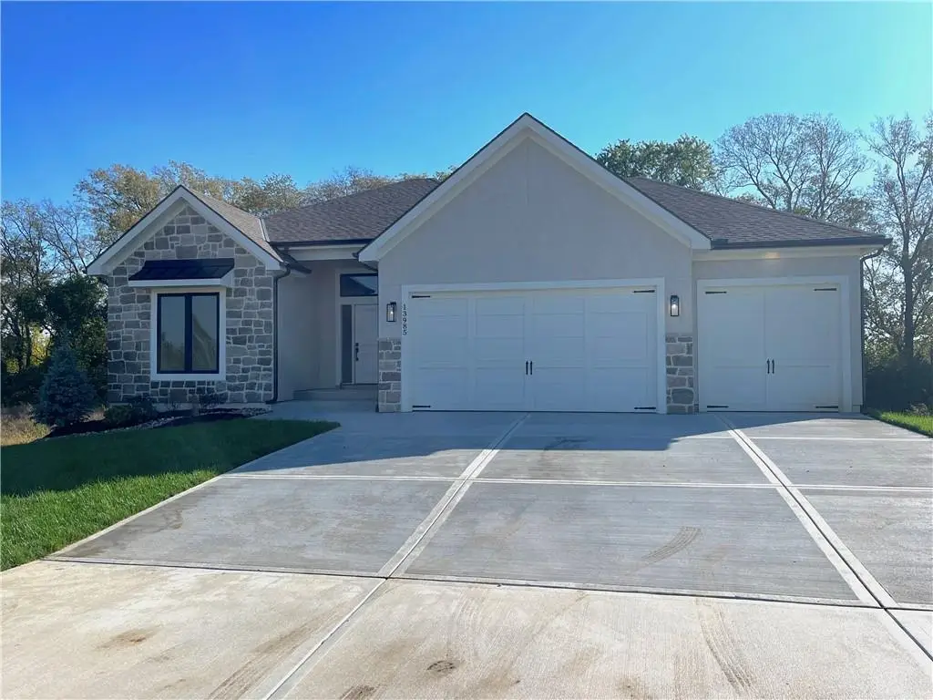 13985 Landon Street, Olathe, KS 66061 - Image #1