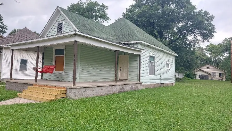 802 W 7th Street, Pittsburg, KS 66762 - Image #2