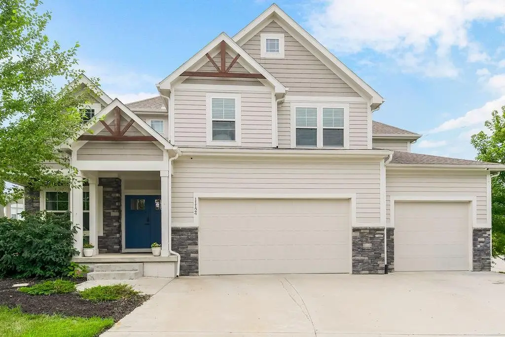 11124 S Barth Road, Olathe, KS 66061 - Image #1