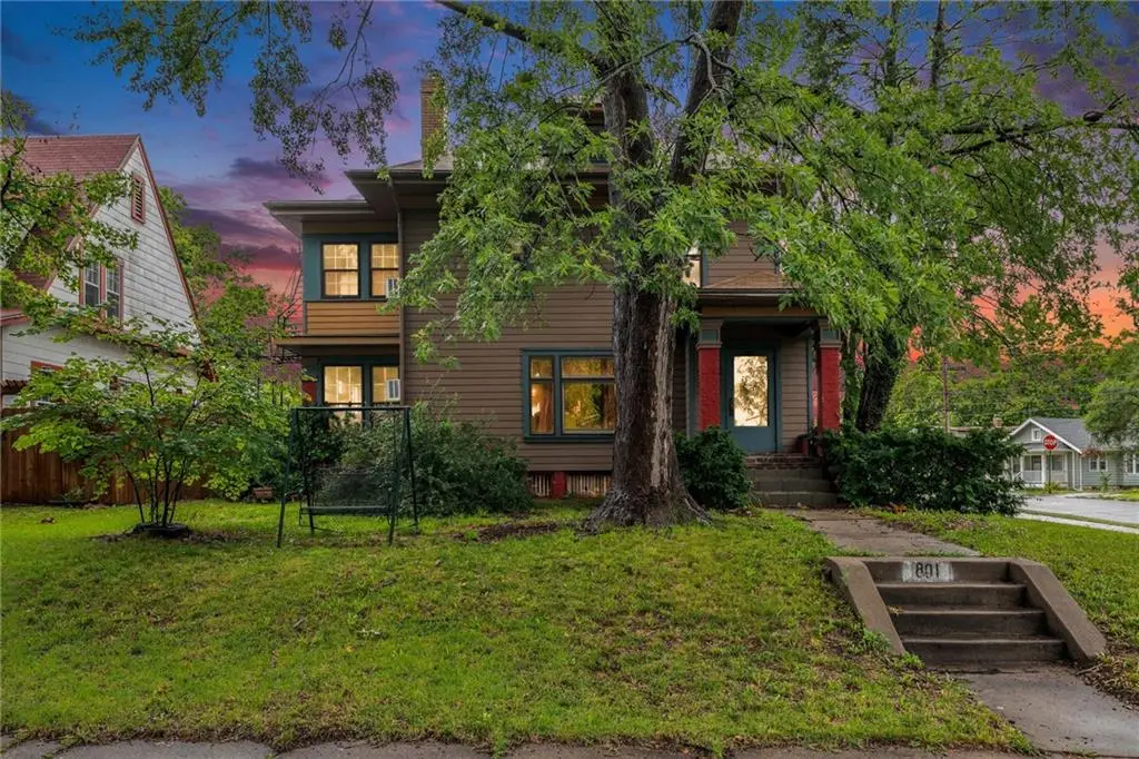 801 SW Lindenwood Avenue, Topeka, KS 66606 - Image #1
