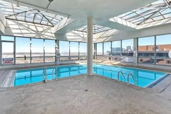 700 E 8th Street #16R, Kansas City, MO 64106