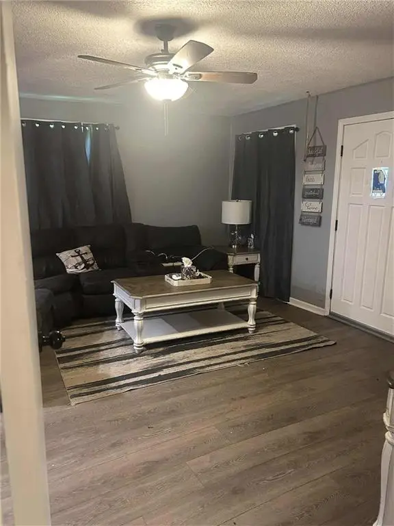 120 W 3rd Street, Tonganoxie, KS 66086 - Image #3